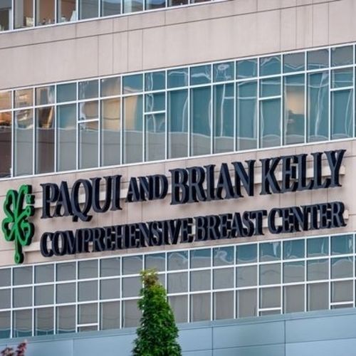 Paqui and Brain Kelly Comprehensive Breast Center Opens