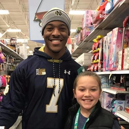 Shop With a Notre Dame Football Player 2016
